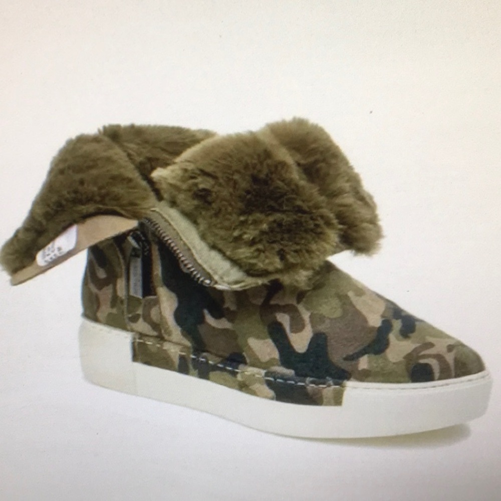 J/SLIDES NYC/“VICTORY”GREEN CAMO SUEDE FAUX FUR BOOTS - Picture 5 of 12